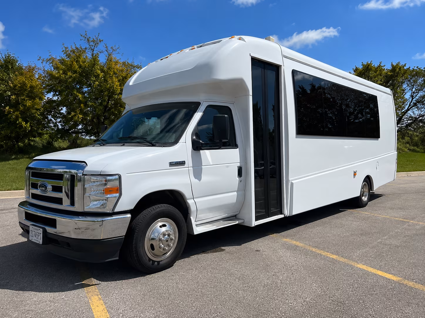Albuquerque Winery Tour & Pub Crawl Transportation party bus exterior