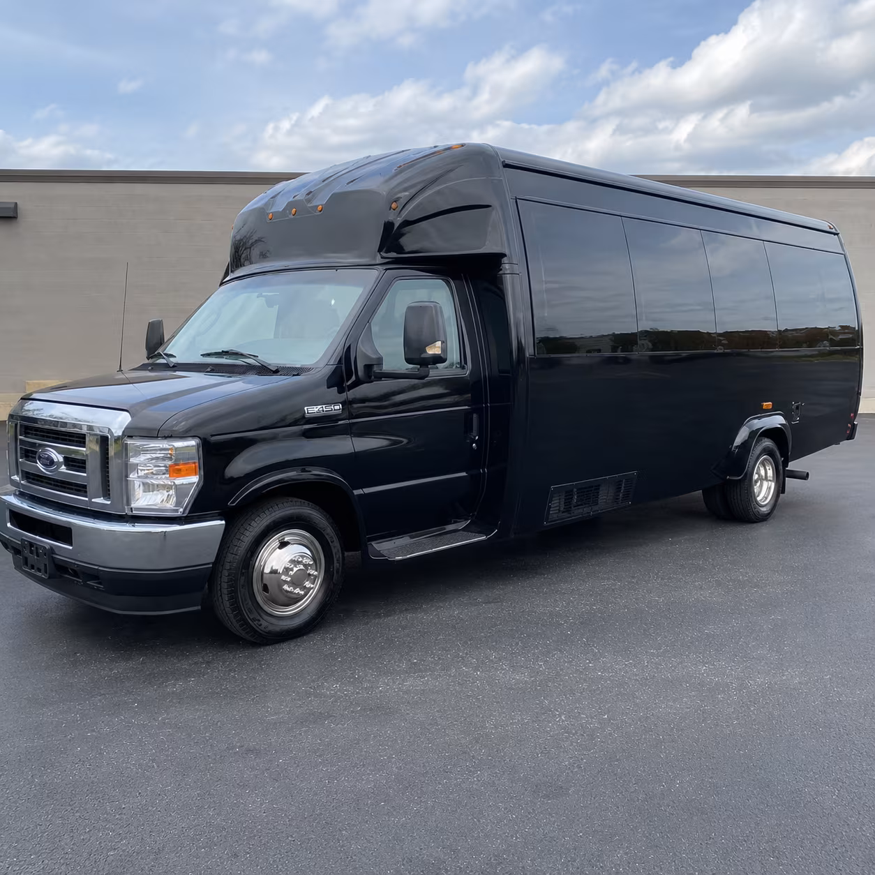 El Paso Winery Tour & Pub Crawl Transportation