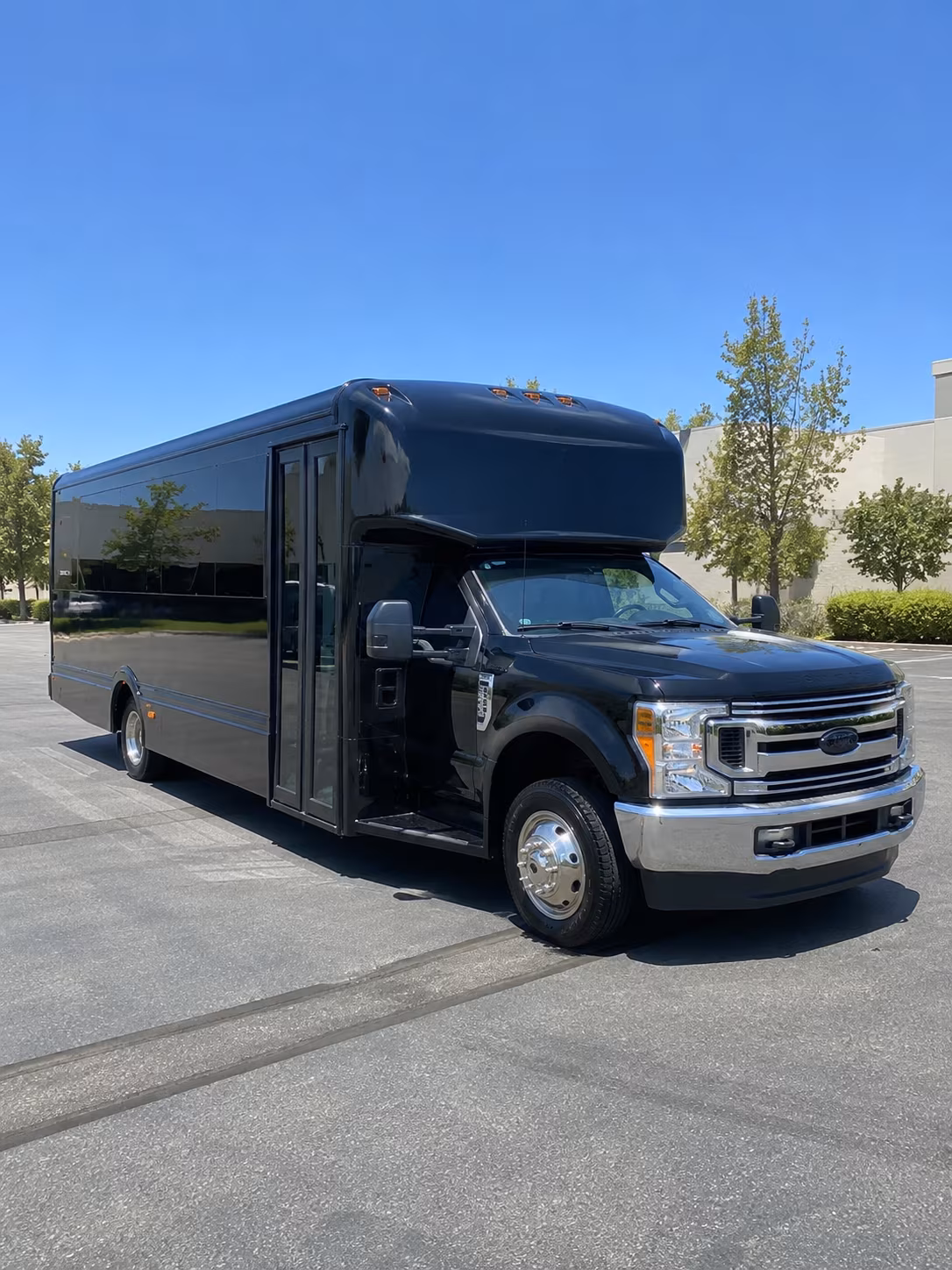 Pueblo Birthday, Sweet 16, & Quinceañera Party Bus Rentals